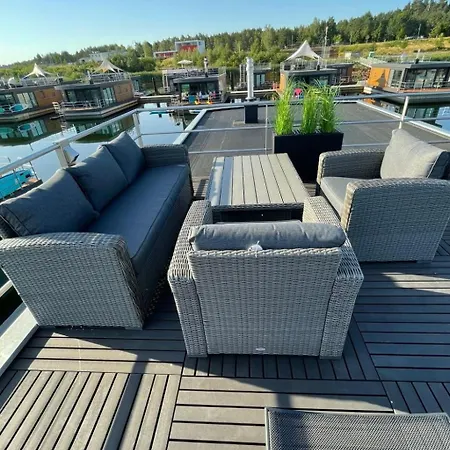 Appartement Hausboot Vroni Am Baerwaldersee By Interhome Klitten