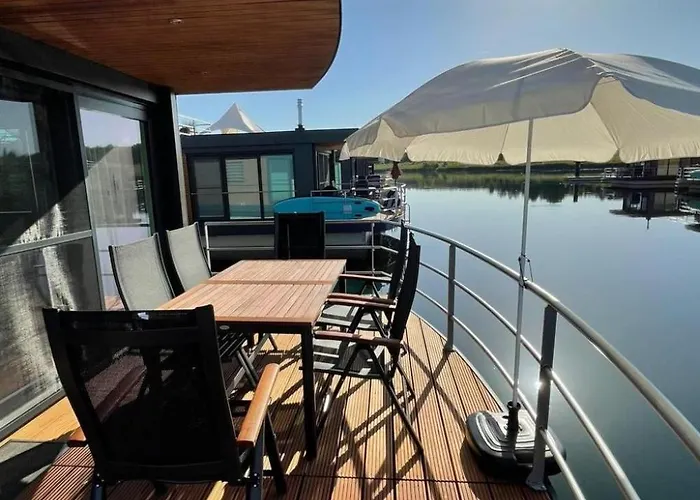 Hausboot Vroni Am Baerwaldersee By Interhome Lejlighed Klitten