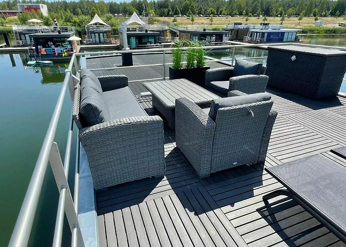 Hausboot Vroni Am Baerwaldersee By Interhome * Klitten