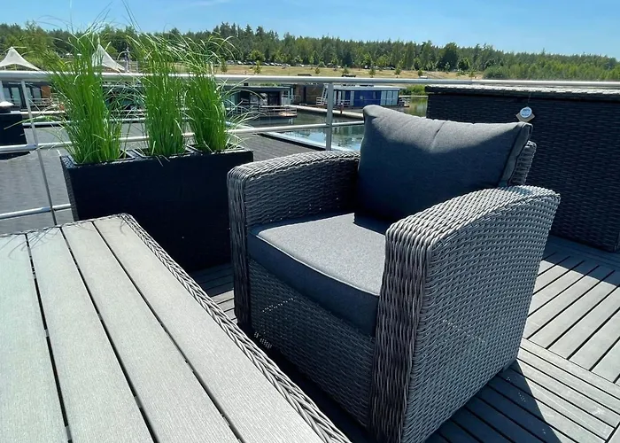 Lejlighed Hausboot Vroni Am Baerwaldersee By Interhome